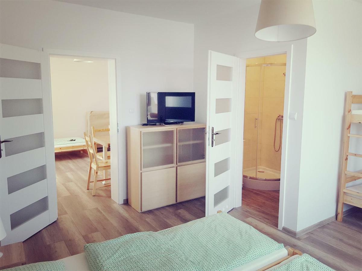 Vip Village Las Woda Rower - Podgrzewany Basen, Balia, Sauna Miedzierza Экстерьер фото